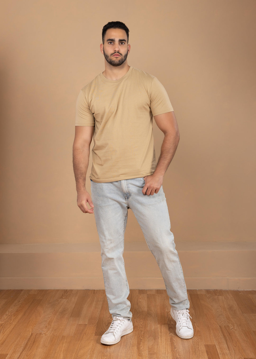 Solid Color Crew Neck T-Shirt