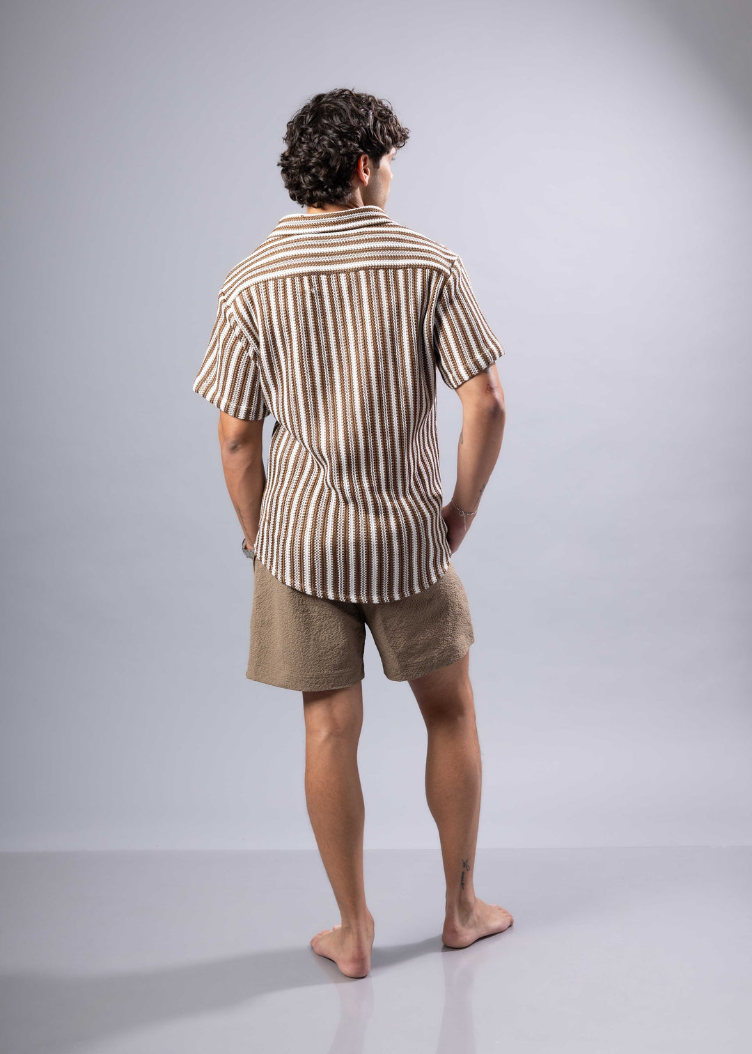 Men’s Modern Fit Striped Short Sleeve Shirt