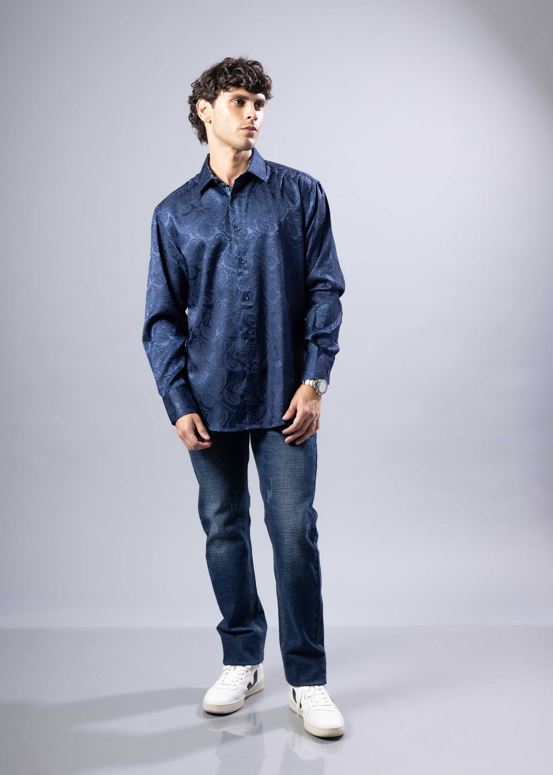Elevated Jacquard Button-Up Shirt with Contrast Cuffs – Modern Fit