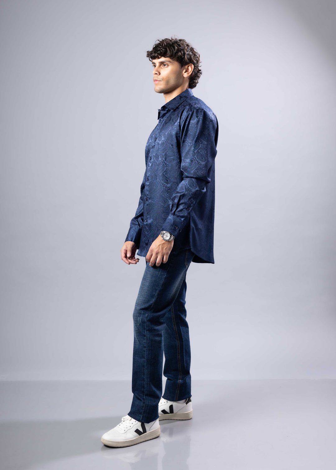 Elevated Jacquard Button-Up Shirt with Contrast Cuffs – Modern Fit