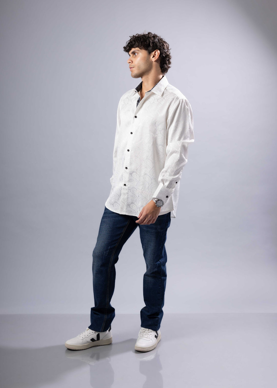 Elevated Jacquard Button-Up Shirt with Contrast Cuffs – Modern Fit