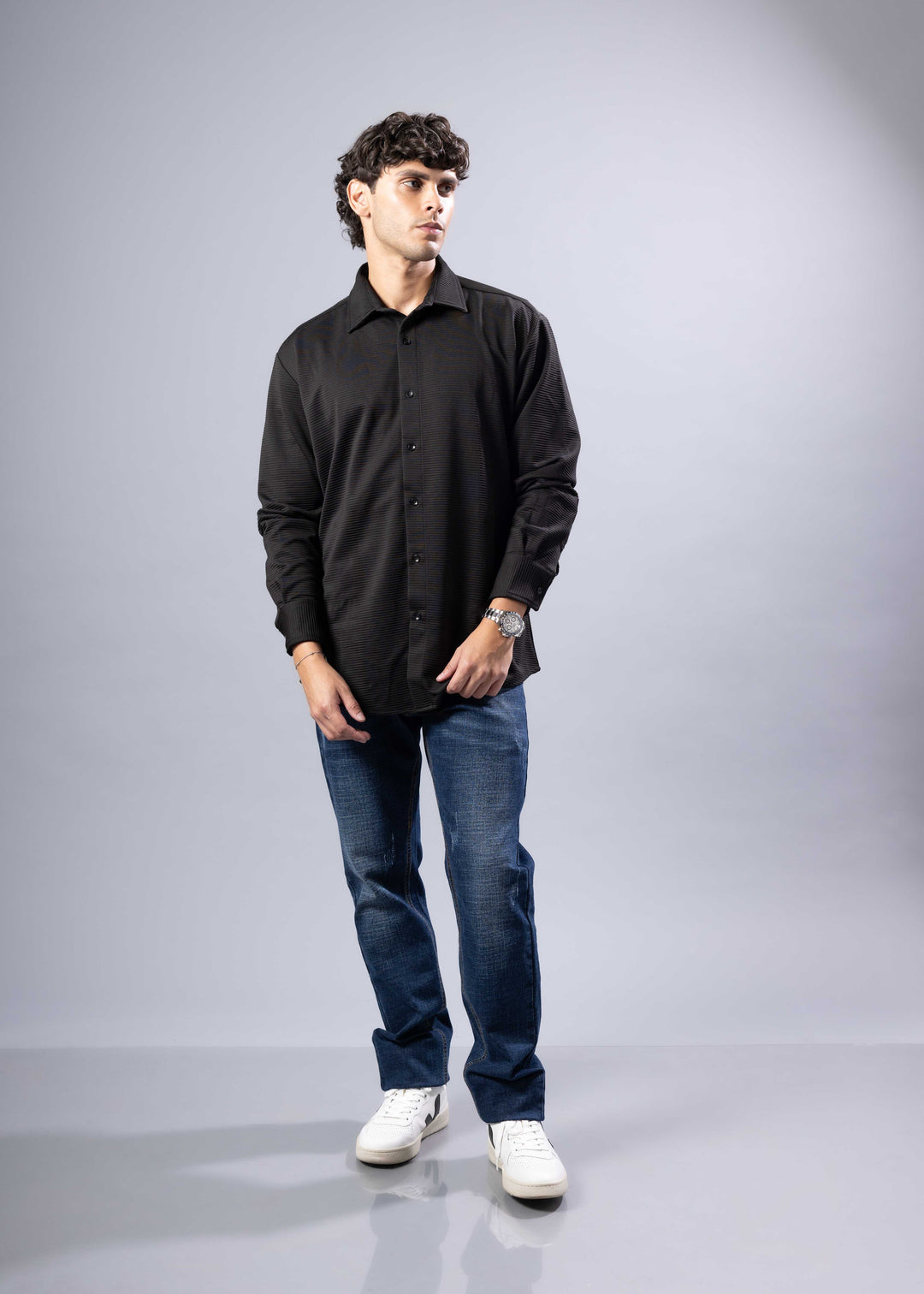 Modern Fit Textured Long Sleeve Button-Up Shirt