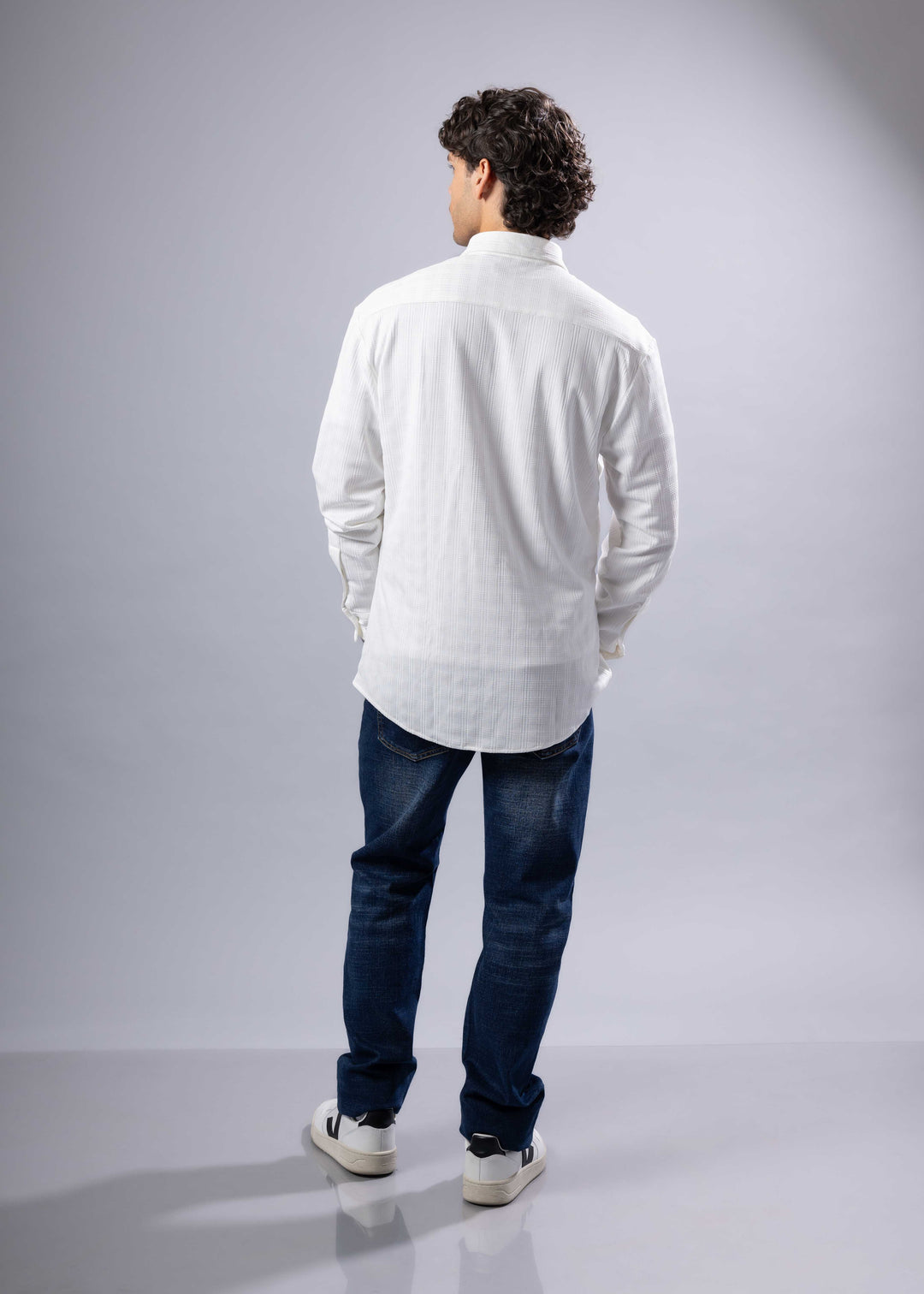 Textured Long Sleeve Button-Up Shirt – Modern Casual Style
