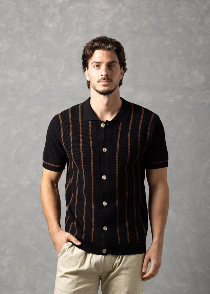 Capri Lines – Vertical Stripe Knit Short Sleeve Button-Up