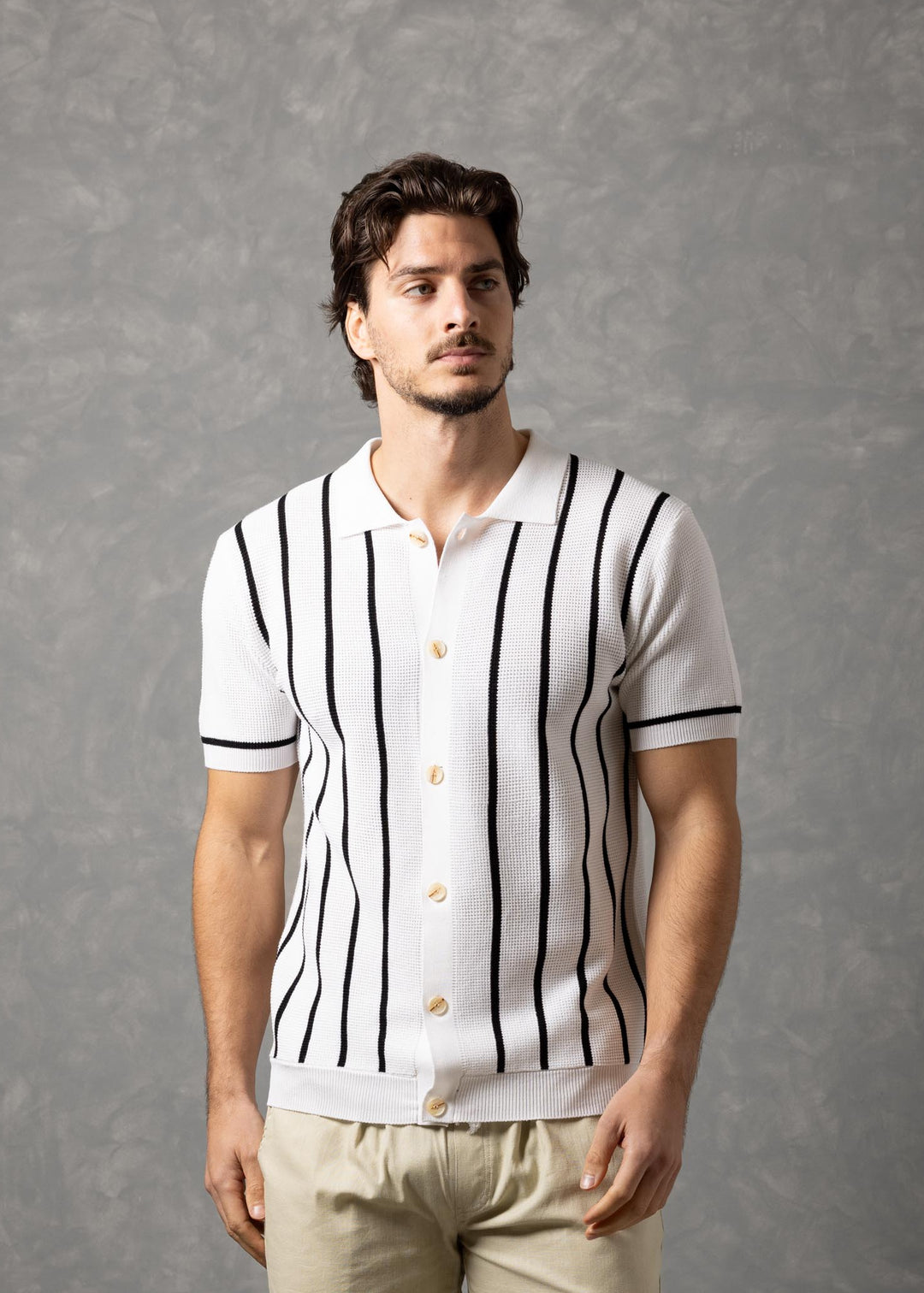 Capri Lines – Vertical Stripe Knit Short Sleeve Button-Up