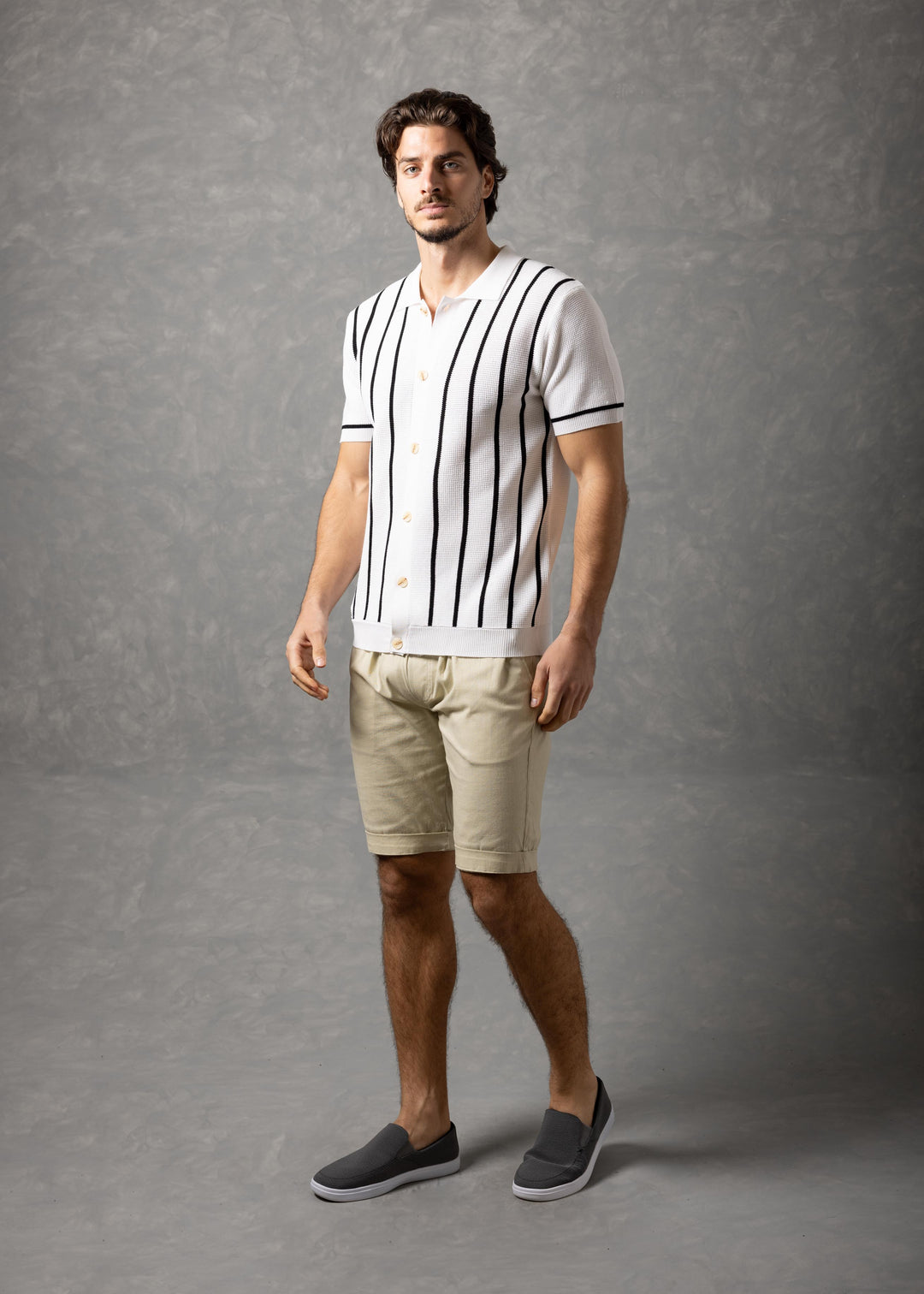 Capri Lines – Vertical Stripe Knit Short Sleeve Button-Up